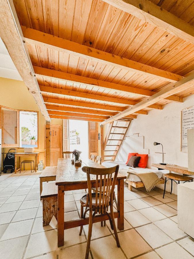 Habitacion Privada, Casa Compartida Con Pareja Private Room, Shared House With A Couple Barcelona Exterior photo